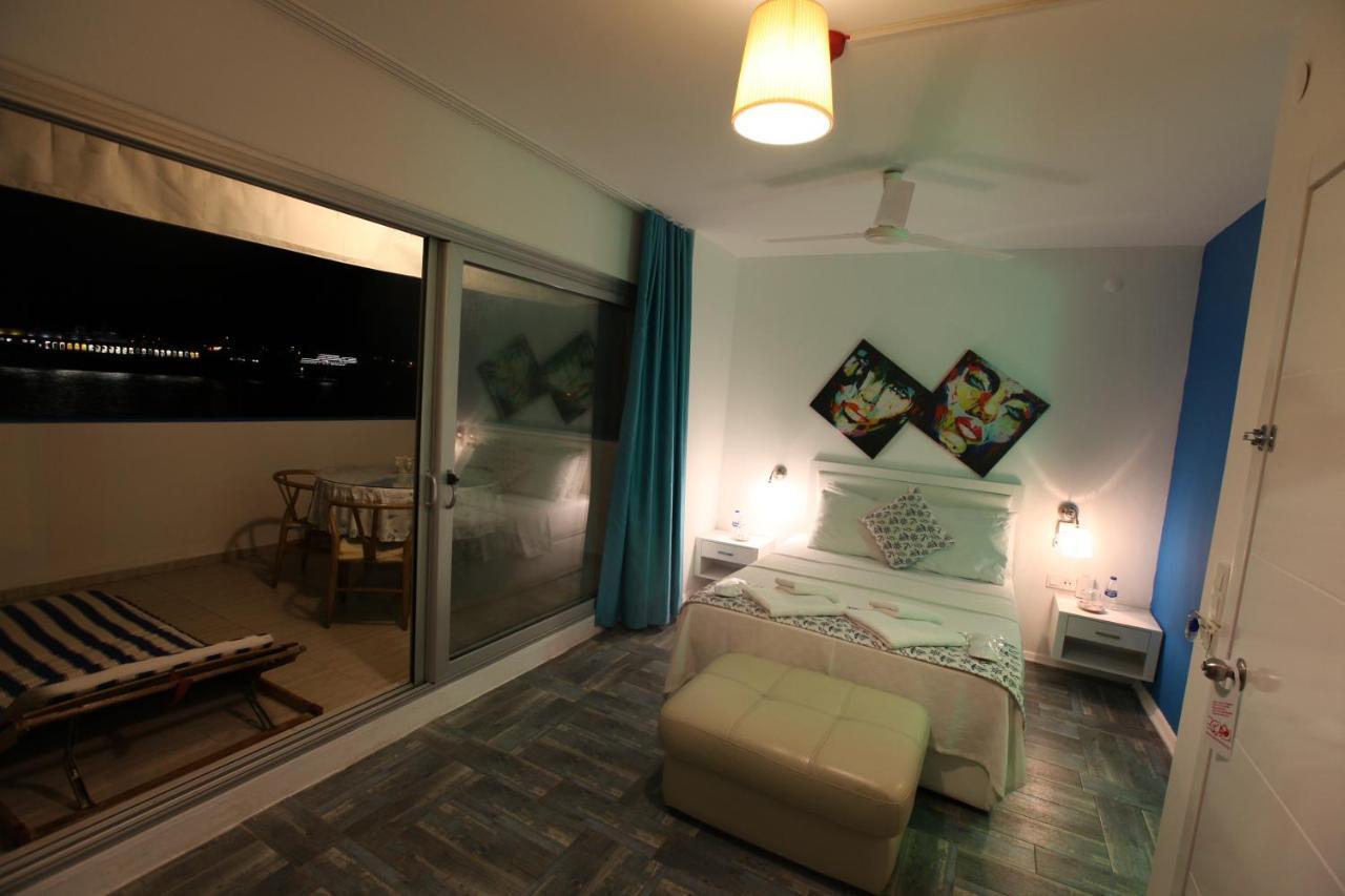 Larimar Hotel Çeşme Εξωτερικό φωτογραφία